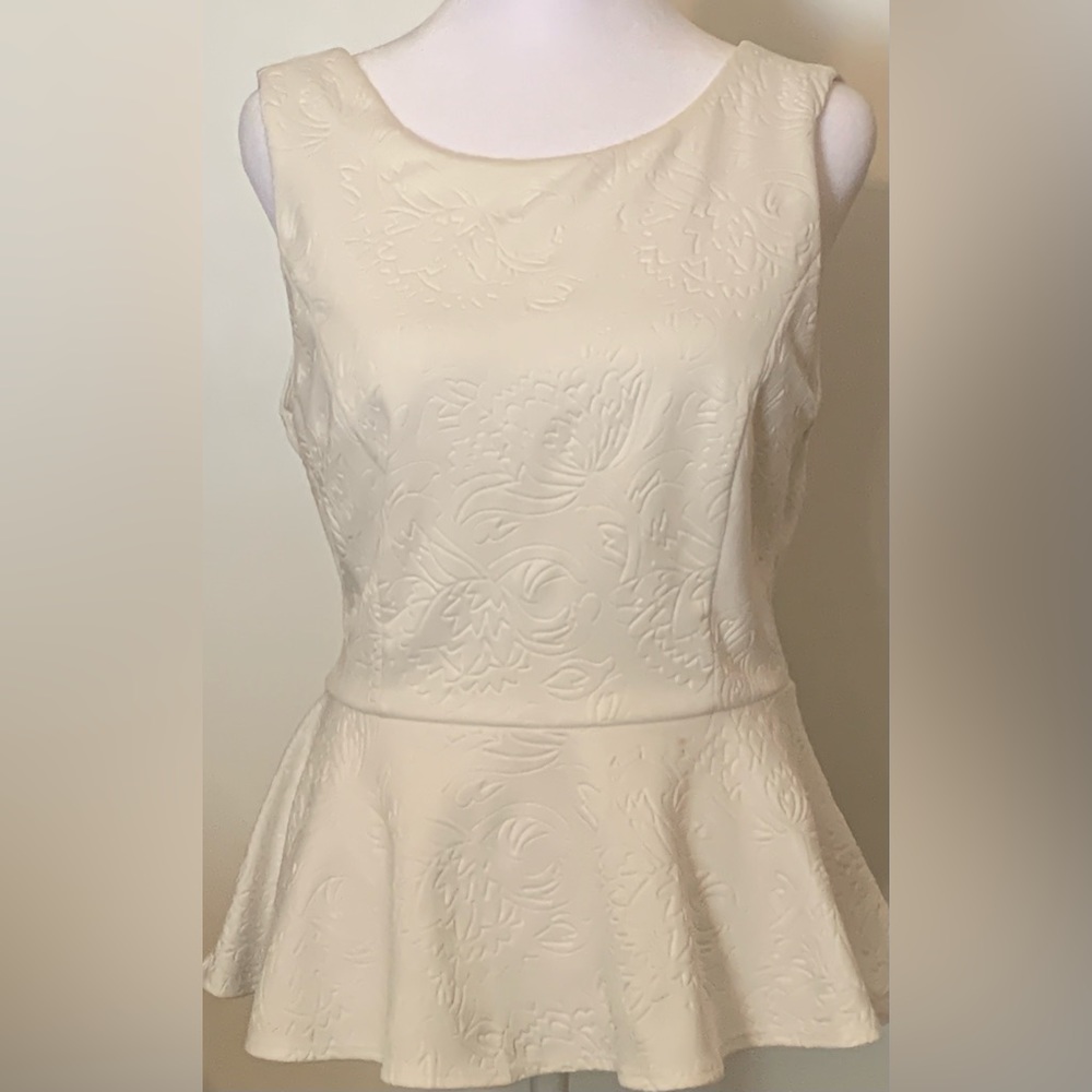 Forever 21 White Floral Peplum Cami Size L